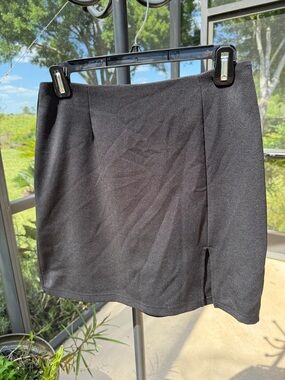 Classic Black Women's Mini Skirt with Subtle Front Slit 27”